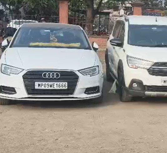 Indore News: किराए पर ली लग्जरी कारें गिरवी रखने वाला आरोपी गिरफ्तार, 39 कारें बरामद, कीमत 6 करोड़