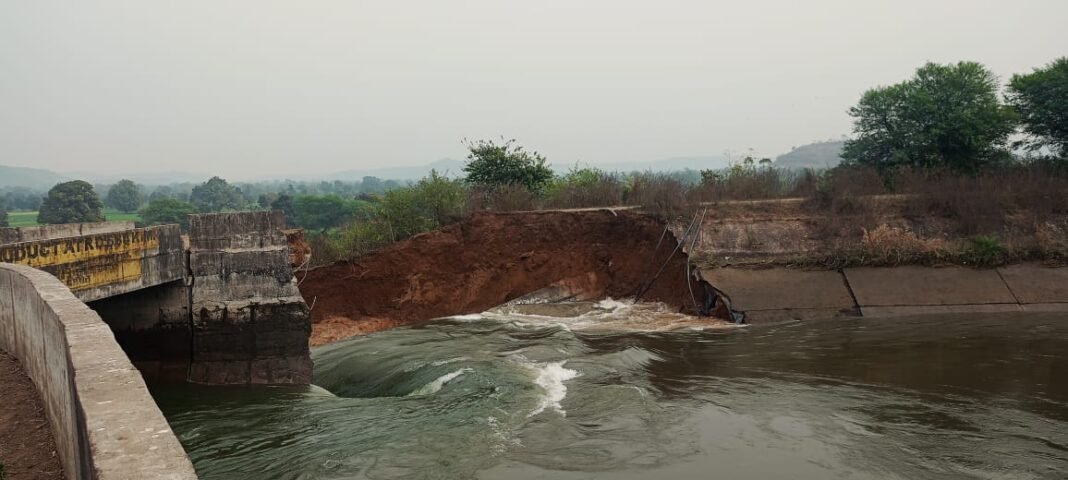 Bargi Dam Canal Break : बरगी बांध की मुख्य नहर टूटने से मचा हड़कंप; कई एकड़ फसल जलमग्न