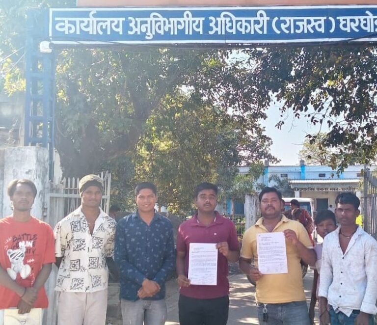 Water Conservation Chhattisgarh : ऐतिहासिक बगमूड़ा और छोटे मुड़ा तालाबों की बदहाली पर नगरवासियों ने खोला मोर्चा; प्रशासन को सौंपा ज्ञापन