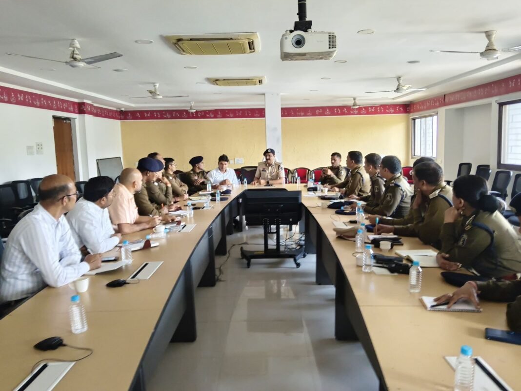 Raipur No Vending Zone : रायपुर ट्रैफिक के लिए 2 महीने का ‘मास्टर प्लान’: प्रमुख मार्ग होंगे वेंडर और पार्किंग मुक्त, होगी सख्त कार्रवाई