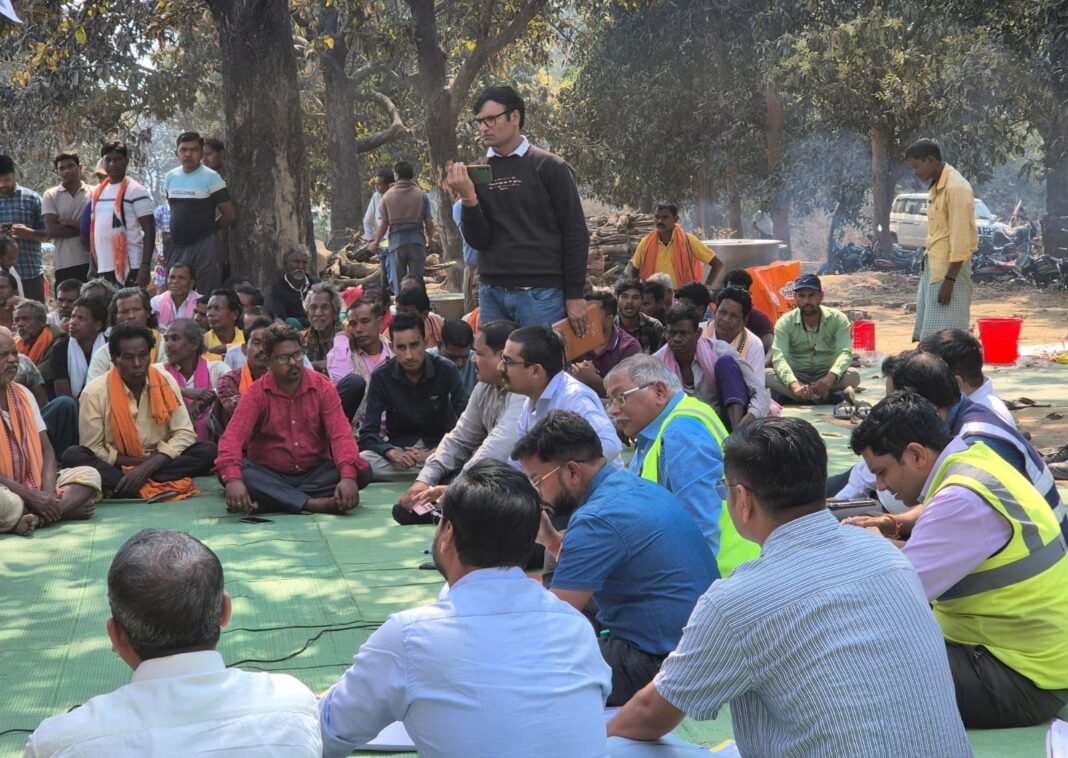 NTPC Talaipalli Project News : प्रशासन, NTPC और ग्रामीणों के बीच त्रिपक्षीय बैठक सफल; रोजगार और मुआवजे पर सहमति के बाद धरना समाप्त