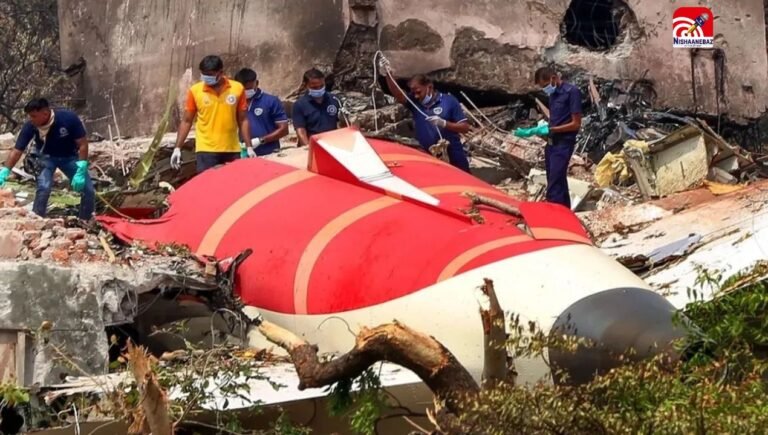 Ahmedabad Plane Crash पर इटैलियन मीडिया का सनसनीखेज खुलासा- पायलट ने जानबूझकर बंद किए फ्यूल स्विच!