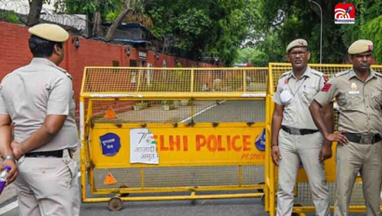 दिल्ली में आतंकी हमले का अलर्ट! लाल किला में हाई सिक्योरिटी अलर्ट जारी, साजिश रच रहा लश्कर