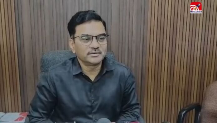 indore (96)