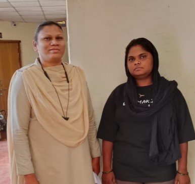 Raipur Crime : सूखे नशे पर कार्रवाई: कोतवाली पुलिस ने महिला तस्कर को दबोचा, ढाई किलो गांजा बरामद