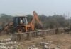 CG NEWS : बिलासपुर में अवैध प्लॉटिंग पर बुलडोजर, 50 निर्माण और 30 बाउंड्रीवाल ढहाए CG NEWS