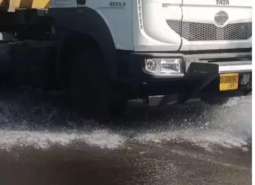 CG NEWS : बिजली गिरने से मजदूर की मौत, जलाशय गेट टूटने से जलभराव; प्रदेश में अंधड़-बारिश का अलर्ट