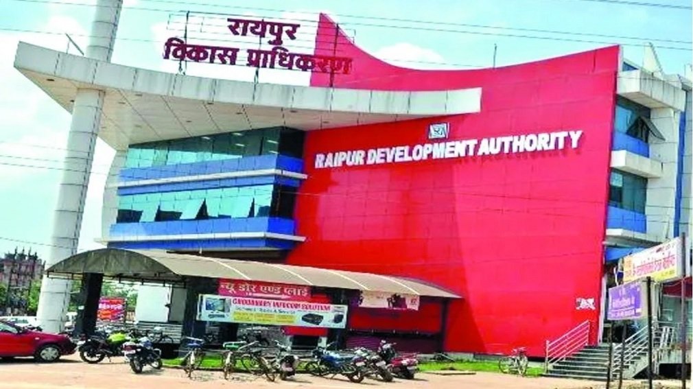 CG NEWS : RDA मकान दिलाने के नाम पर 7 लाख की ठगी, फर्जी अलॉटमेंट लेटर देकर महिला से धोखाधड़ी