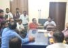 CG NEWS: PHE दफ्तर में ठेकेदारों का हंगामा: 100 करोड़ भुगतान अटका, जल जीवन मिशन पर असर CG NEWS