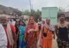 Rewa Encroachment Drive : रीवा में गरजा प्रशासन का बुलडोजर: नीम चौराहा की 2 एकड़ सरकारी जमीन से हटाया गया 50 परिवारों का कब्जा
