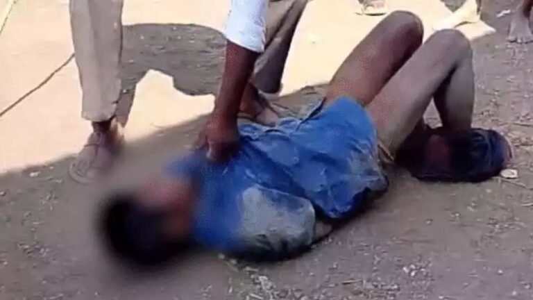 Kawardha Teen Killed MP : मंडला: बच्चा चोर की अफवाह ने ली कवर्धा के किशोर की जान; भीड़ ने बेरहमी से पीटा, अस्पताल से निकलने के बाद सड़क पर मिला शव