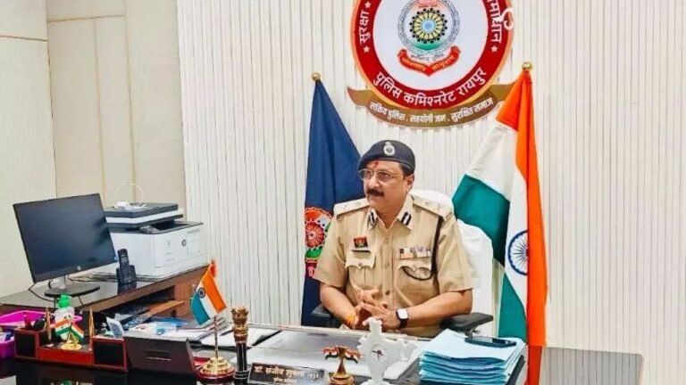 Civil Line Commissionerate Inauguration : रायपुर पुलिसिंग का नया ठिकाना: कमिश्नर डॉ. संजीव शुक्ला ने किया भव्य कार्यालय का उद्घाटन