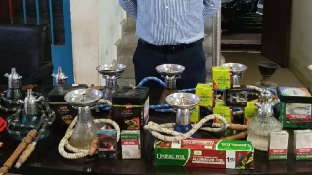 Bilaspur Police Illegal Hookah Bar : ‘होटल शिवा इन’ की छत पर चल रहा था अवैध हुक्का बार, मैनेजर गिरफ्तार