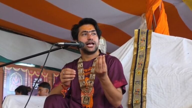 Bageshwar Dham Dhirendra Krishna Shastri : बागेश्वर धाम: ‘धर्मज माता-पिता’ बनकर बेटियों के विवाह का सहारा बने भक्त, महाराज श्री ने दिया साधुवाद