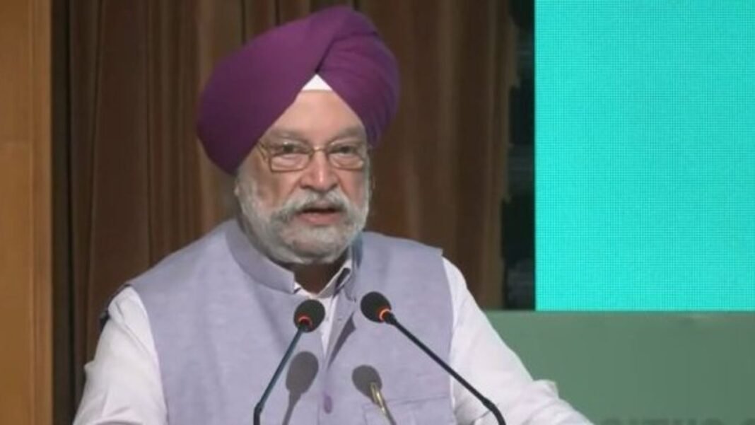 No Lockdown India 2026 : लॉकडाउन की अफवाहों पर सरकार का ‘फुल स्टॉप’: हरदीप सिंह पुरी बोले- “देशबंदी का कोई प्रस्ताव नहीं”; पैनिक बाइंग से बचने की अपील