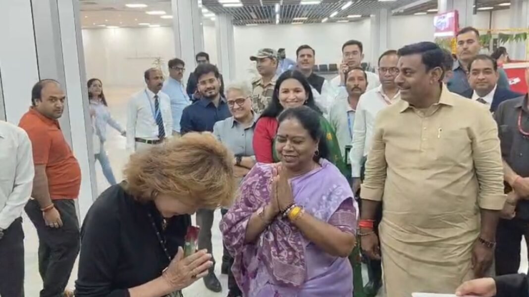 Bhopal Raja Bhoj Airport 2026 : भोपाल एयरपोर्ट की नई उड़ान: ₹23 करोड़ के ‘अराइवल हॉल’ और ‘डिजी यात्रा’ का शुभारंभ; अब एक साथ 3000 यात्री कर सकेंगे सफर