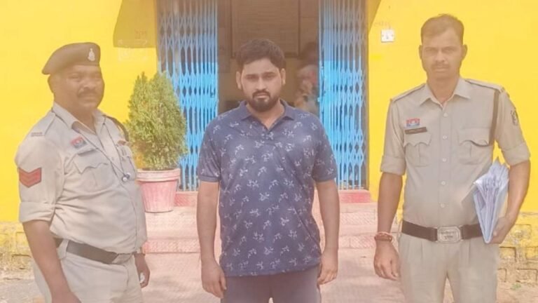 Suicide Case Chhattisgarh : बलौदाबाजार: प्यार में दगाबाजी का खौफनाक अंत; शादी से इनकार पर युवती ने की खुदकुशी, आरोपी प्रेमी गिरफ्तार