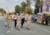Surajpur Police Flag March 2026 : होली पर सुरक्षा के चाक-चौबंद इंतजाम; प्रशासन ने निकाला फ्लैग मार्च, 600 जवानों के हवाले होगी शहर की सुरक्षा