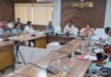 Bastar Commissioner Review Meeting : बस्तर कमिश्नर का सख्त निर्देश: गर्मी में न हो पानी की किल्लत, खराब हैंडपंपों को सुधारने के लिए चलाएं अभियान