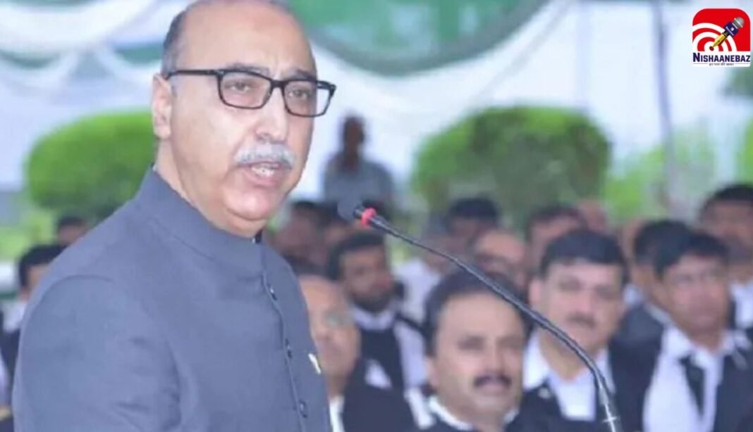 पाक पूर्व हाई कमिश्नर अब्दुल बासित की भारत को धमकी- अगर अमेरिका ने हम पर किया अटैक तो दिल्ली-मुंबई पर गिराएंगे बम