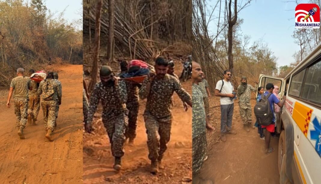 अबूझमाड़ में ITBP का मानवता भरा मिशन! 5 किमी तक स्ट्रेचर पर उठाकर ले गए जवान… बचाई मां-बच्चे की जान