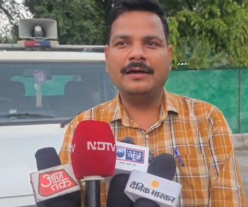 MP NEWS: Niwari: निवाड़ी में प्रशासन का एक्शन टेहरका गांव में करोड़ों की सरकारी जमीन से अतिक्रमण हटाया