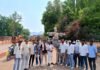 CG NEWS : सीएमडी के आगमन पर भड़का आक्रोश: बचेली में स्थानीय युवाओं ने फूंका पुतला, रोजगार और खदानों को लेकर गरजा विरोध CG NEWS