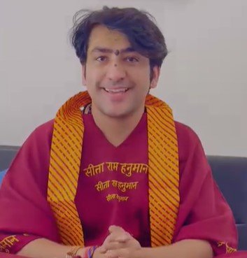 Anant Ambani’s birthday : अनंत अंबानी के जन्मदिन पर बागेश्वर धाम में भव्य धार्मिक अनुष्ठान, कन्या भोज,151 हनुमान चालीसा का हुआ पाठ