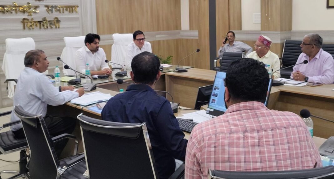 mp news: Singrauli: बाल श्रम और बंधुआ मजदूरी के खिलाफ प्रशासन सख्त, कलेक्टर ने दिए कड़े निर्देश