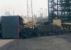 Singrauli News: एनसीएल निगाही परियोजना में कोयला लोड वाहन पलटा, सुरक्षा व्यवस्था पर उठे गंभीर सवाल Singrauli News: