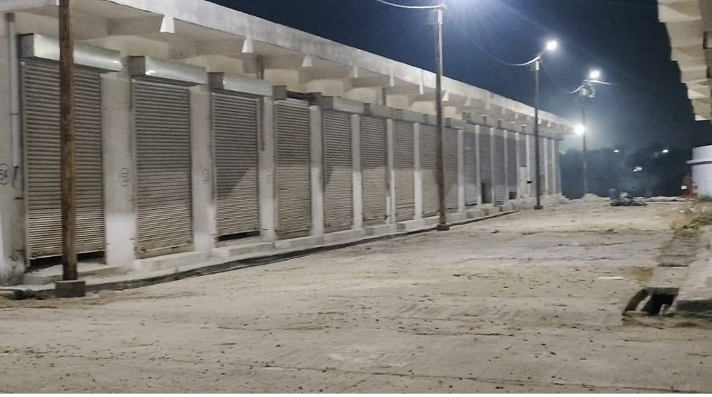 Singrauli News: ट्रांसपोर्ट नगर की 87 दुकानें बंद, करोड़ों की योजना ठंडे बस्ते में, 8.30 करोड़ की लागत से बना कॉम्प्लेक्स शुरू नहीं, पार्षद ने दी आंदोलन की चेतावनी