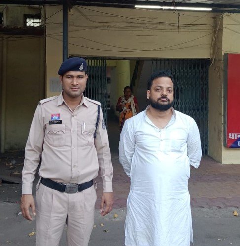 CG CRIME : फर्जी नौकरी और मेडिकल डिग्री गिरोह का भंडाफोड़, मास्टरमाइंड समेत 6 गिरफ्तार