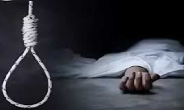 CG News: धमतरी में दर्दनाक घटना—दो माह के मासूम को छोड़ मां ने की आत्महत्या, गांव में पसरा मातम