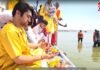 प्रयागराज संगम में बागेश्वर सरकार का स्नान, दिया एकता का संदेश, की जात-पात से ऊपर उठने की अपील