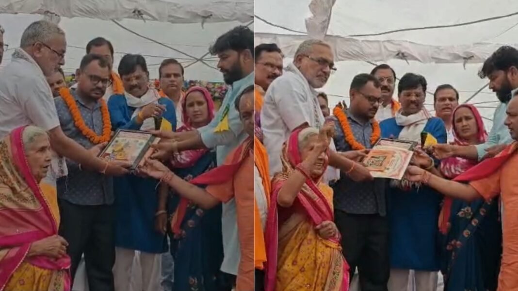 CG NEWS: बालोद में आदर्श विवाह कार्यक्रम के दौरान 5 परिवारों की घर वापसी, 10 जोड़ों का सामूहिक विवाह संपन्न