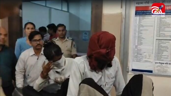 INDORE (17)
