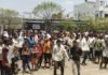 Shajapur Liquor Protest : अकोदिया में जनशक्ति के आगे झुका प्रशासन: 42 डिग्री की तपती सड़क पर महिलाओं का धरना, सील हुआ शराब ठेका