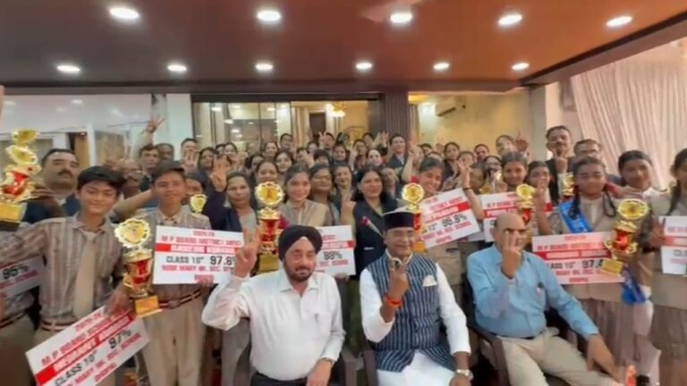 Vishvas Sarang Bhopal News : मेधावी छात्रों के सम्मान में बोले मंत्री विश्वास सारंग: “युवाओं की सकारत्मक सोच और परिश्रम ही तय करेगी राष्ट्र का भविष्य”