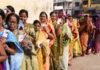 West Bengal Phase 2 Live Updates : बंगाल चुनाव का ‘महासंग्राम’: दूसरे चरण में 142 सीटों पर मतदान शुरू; सौरव गांगुली ने डाला वोट, पानिहाटी में भारी तनाव