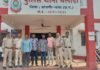 Janjgir Champa Police Action : शिकार की साजिश बनी मौत का फंदा: साथी को खंभे पर चढ़ाकर करंट लगवाया, मौत के बाद 4 आरोपी गिरफ्तार