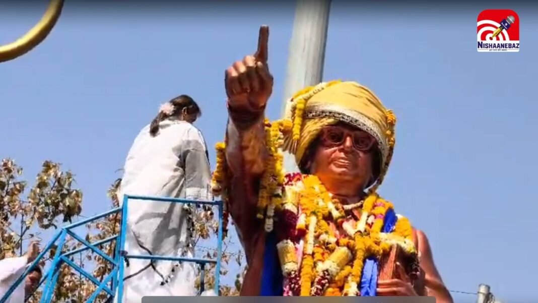 इंदौर में बाबा साहेब की 135वीं जयंती पर उमड़ा जनसैलाब, किन्नर समाज ने किया दुग्ध अभिषेक