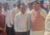 mp news: महेश्वर दौरे के बाद एक्शन मोड में मुख्यमंत्री, कतरगांव उपार्जन केंद्र का किया निरीक्षण