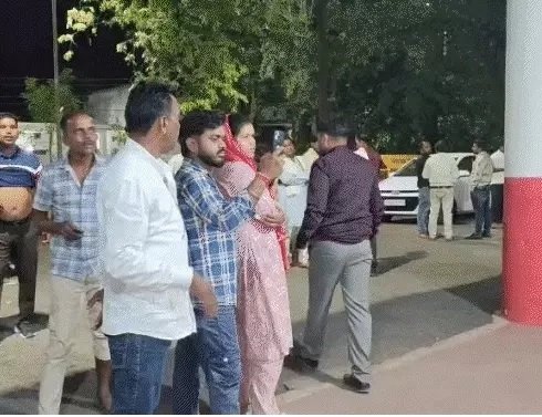 CG NEWS : शादी के 2 दिन बाद ससुराल पहुंचा दुल्हन का बॉयफ्रेंड, बोला- “वो मेरी गर्लफ्रेंड है”; हंगामे के बाद रिसेप्शन रद्द