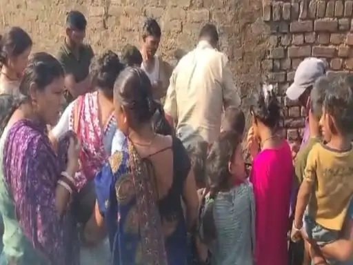 Raipur Crime : रायपुर में नाली में मिला नवजात का शव, CCTV फुटेज खंगाल रही पुलिस; इलाके में फैली सनसनी
