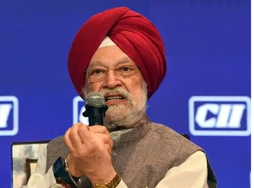 India Oil Reserve : क्या देश में ईंधन संकट का खतरा? पेट्रोलियम मंत्री ने बताया भारत के पास कितने दिन का तेल और LPG स्टॉक मौजूद है