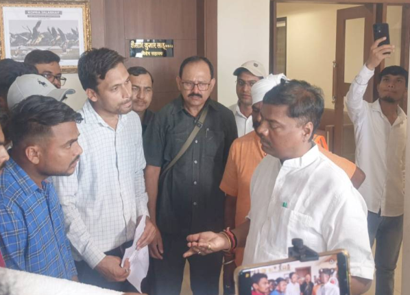 CG NEWS: छत्तीसगढ़ में बेरोजगारी दर घटी, युवाओं के सपनों को मिल रहा पंख: मंत्री केदार कश्यप का बड़ा बयान