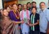 CG NEWS: लोरमी: 10वीं बोर्ड टॉपर अंशुल को डिप्टी सीएम का खास सम्मान, घर पहुंचकर दिया उपहार