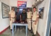 CG NEWS: “फरारी में सट्टे का साम्राज्य” : रायगढ़ में IPL पर ऑनलाइन बेटिंग चला रहा कुख्यात आरोपी गिरफ्तार