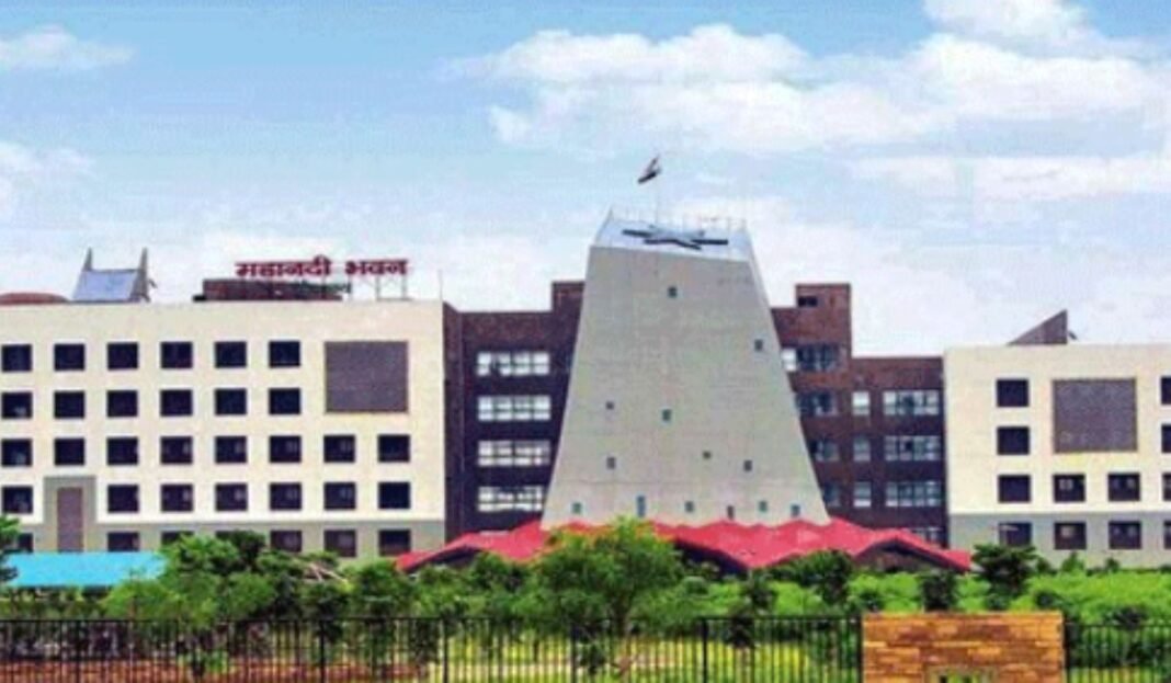 WCD Transfer list: रायपुर से बस्तर तक महिला-बाल विकास विभाग में थोकबंद तबादले, देखिए किसे कहाँ मिली नई जिम्मेदारी