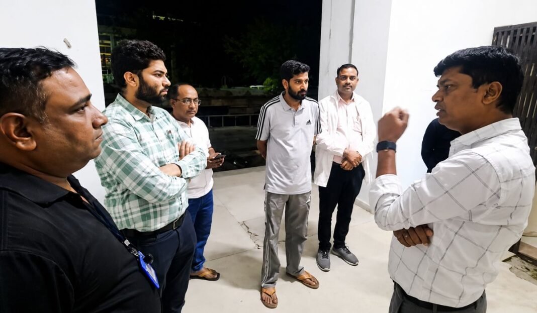 Collector Inspection Ujjain: अस्पताल प्रबंधन को थमा दिया नोटिस,उज्जैन कलेक्टर के अचानक पहुँचने के पीछे की पूरी इनसाइड स्टोरी! पढ़िए पूरी खबर…
